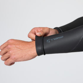 ⭐️タイムセール⭐️オーダー不可ヌバック仕様 硬式用 内野手 オマケ付き SUPERFREAK PREMIER ZIP（2025秋冬） - 【公式】オニール（O'NEILL